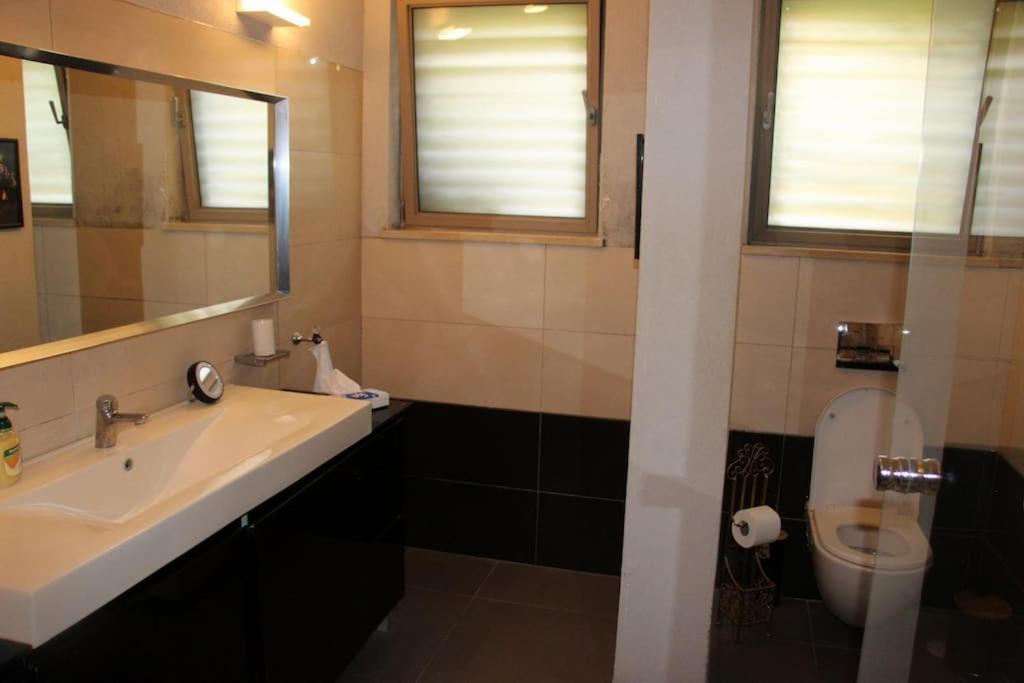 קשת בענן Vila Modi'in-Maccabim-Re'ut Exterior foto
