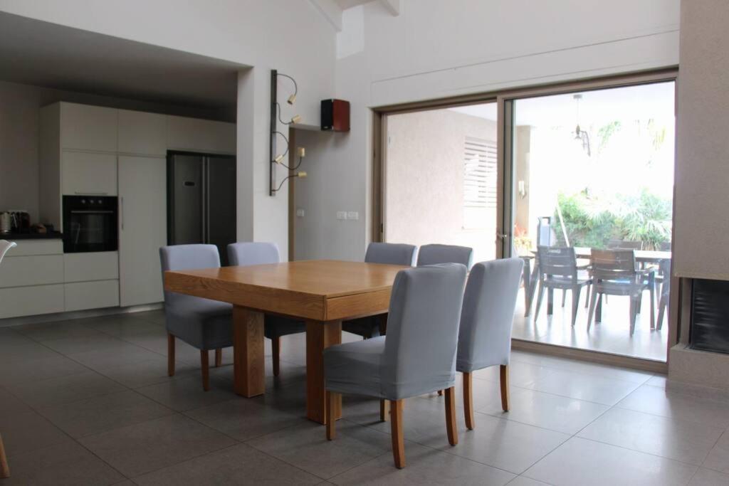 קשת בענן Vila Modi'in-Maccabim-Re'ut Exterior foto